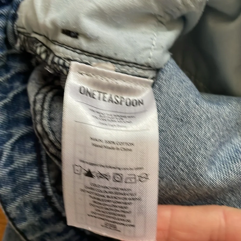 One Teaspoon  Boyfriend‎  crop Jeans Paint Splatter and Rips 27 - Picture 9 of 10